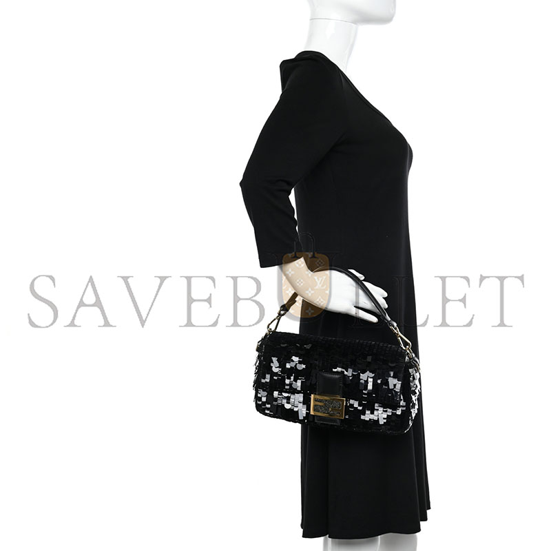 FENDI BAGUETTE BAG (27*15*6cm) 